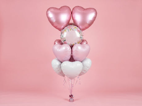 Commande Express depuis Londres : 5 Bouquets de Ballons Livrés à Saint-Tropez pour un Anniversaire de 50 ans
