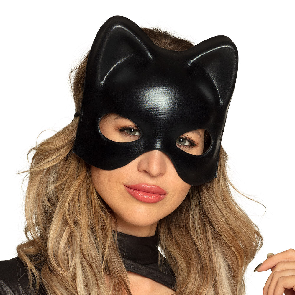 Cat half mask for adults made of 100% polyester, suitable for men and women, displayed on a hanging card, ideal for costume parties and masquerade events.
