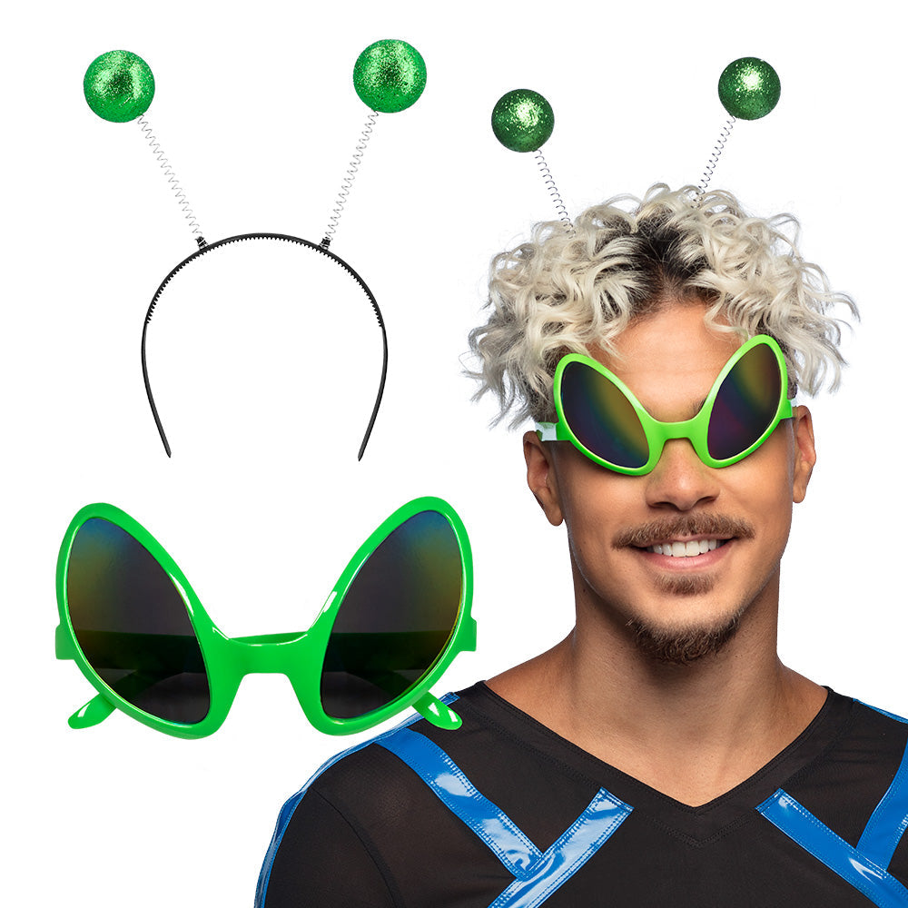 Festive alien accessory set for adults