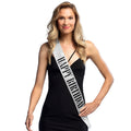 Silver "Happy Birthday" sash for adults, made of paper and polypropylene, ideal birthday party accessory for men and women.