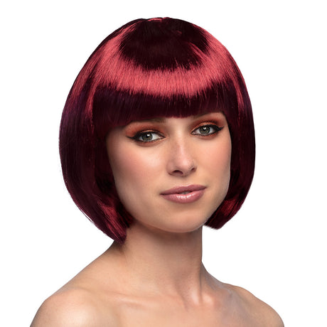 Auburn cabaret wig for women made of 100% polyester, adult size, packaged in a box.